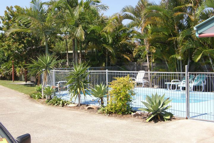 Hotel Pool