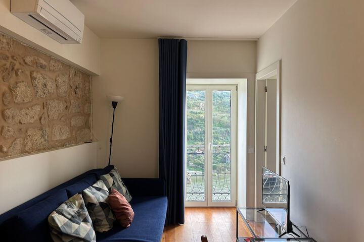 Room 163 of 287
