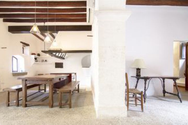 Room 20 of 27