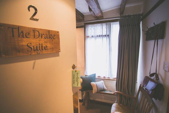 Room 15 of 51