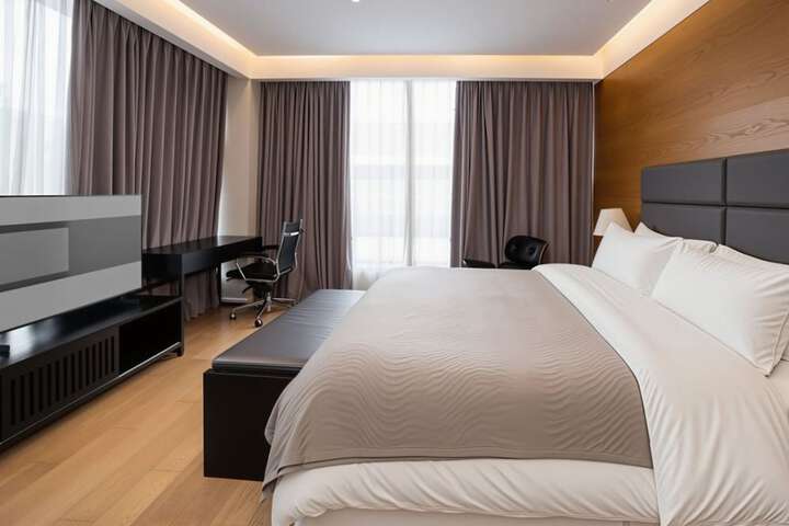 Room 40 of 77