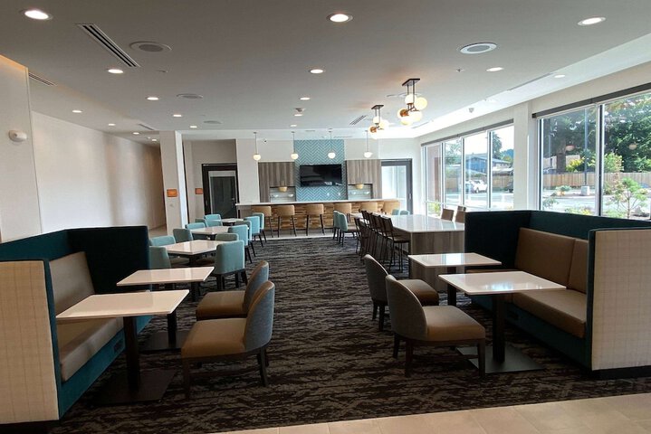 Lobby Entry