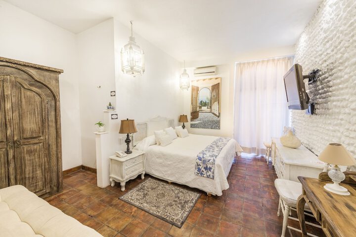 Room 3 of 45