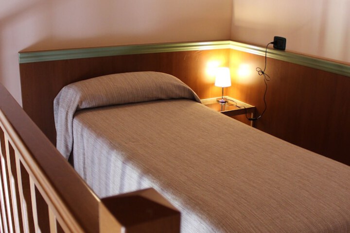 Room 7 of 26
