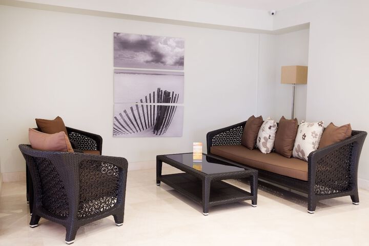 Hotel Interior 4 of 18