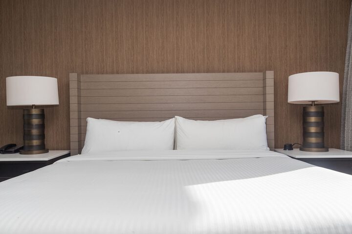 Room 10 of 95