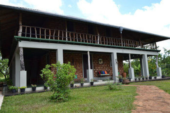 Hotel 8 of 25