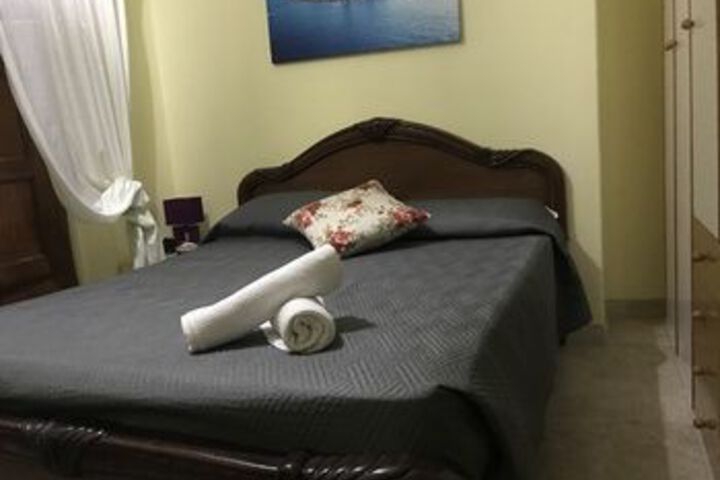 Room 14 of 35