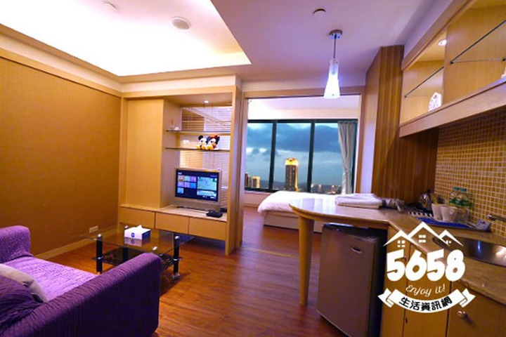 Room 18 of 58