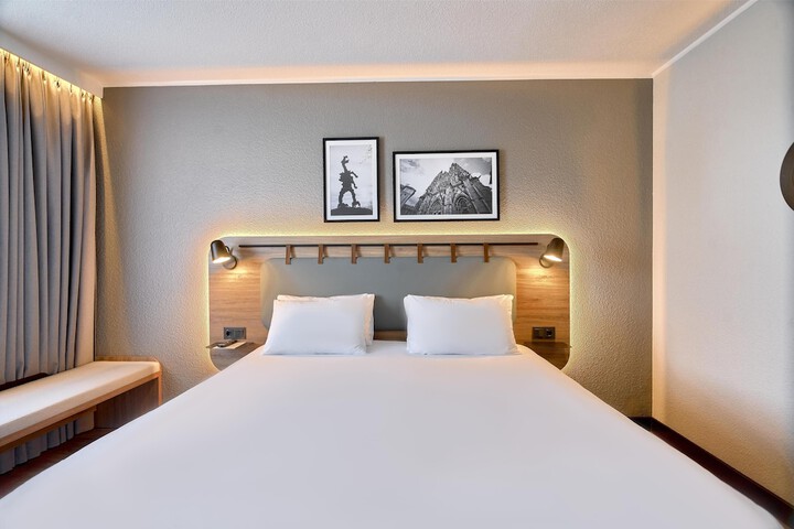 Room 20 of 80