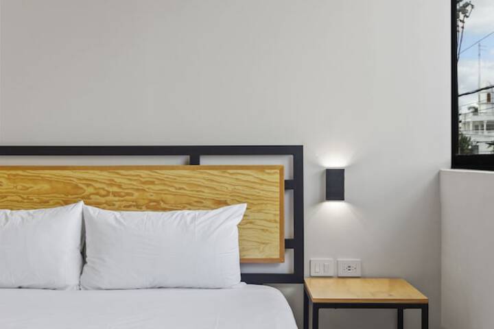 Room 7 of 40