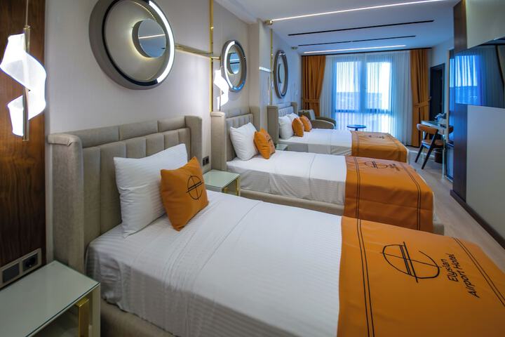 Room 40 of 106