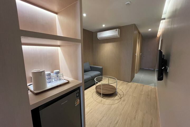 Room 65 of 138