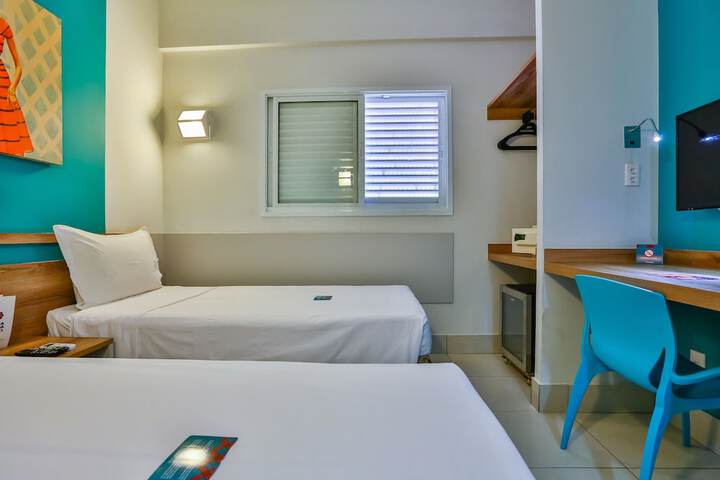 Room 15 of 43