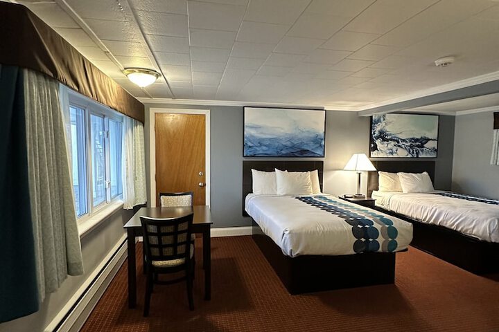 Room 54 of 101