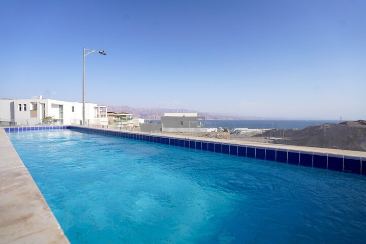 Pool 270 of 315