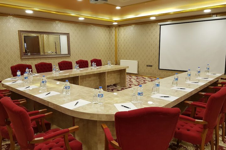 Meeting 40 of 44