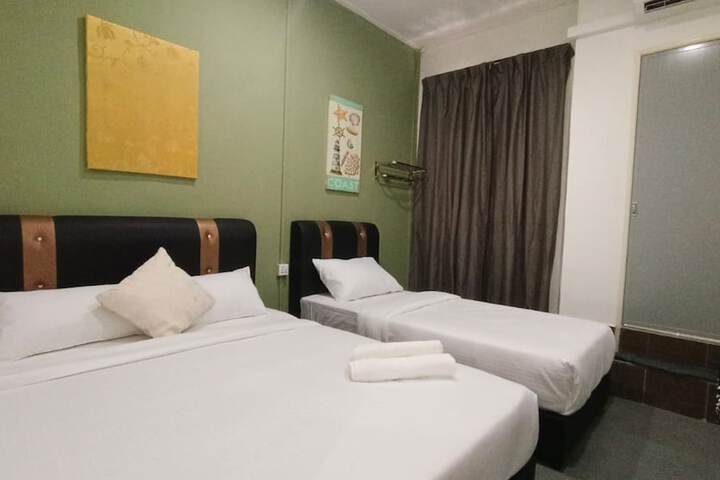 Room 20 of 30