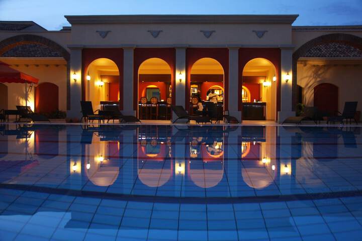 Pool 35 of 81