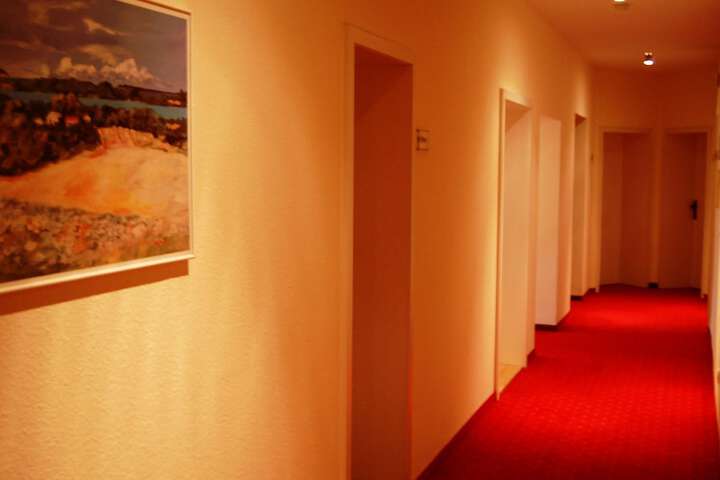 Ballroom/Hall 44 of 52
