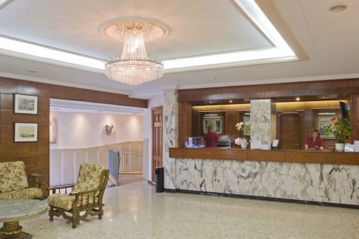 Hotel Interior 4 of 102
