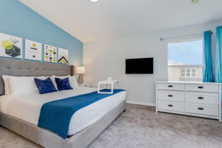 Room 143 of 165