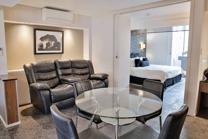 Room 60 of 94