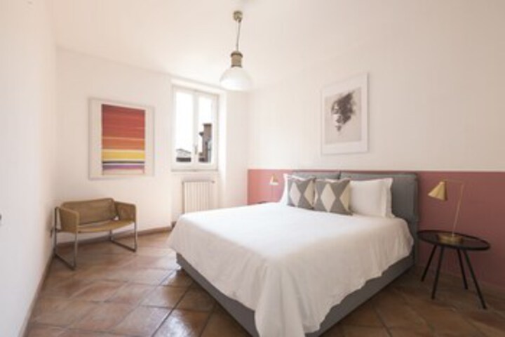 Room 18 of 22