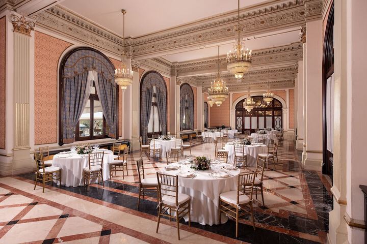 Ballroom/Hall 176 of 210