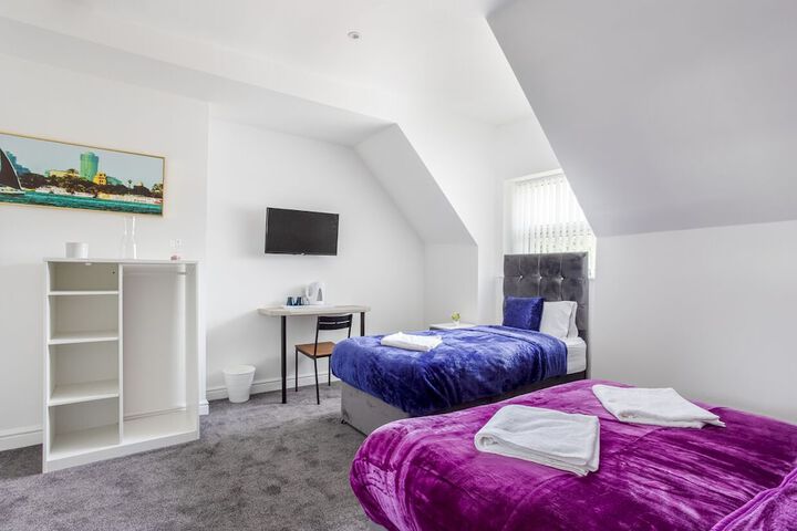 Room 12 of 53