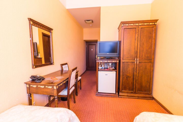 Room 36 of 131