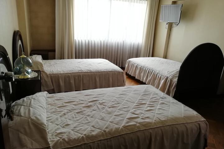 Room 21 of 48