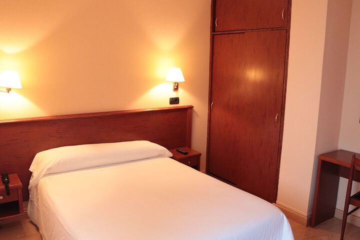 Room 5 of 21