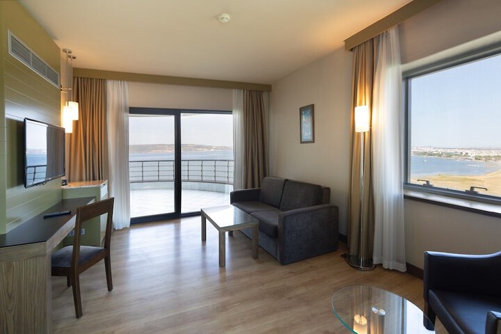 Room 20 of 113