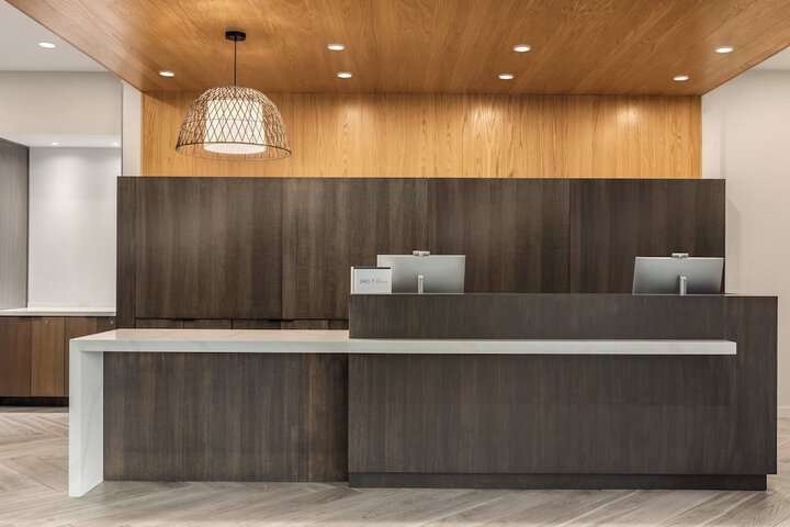 Concierge desk