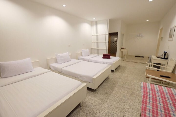 Room 20 of 32