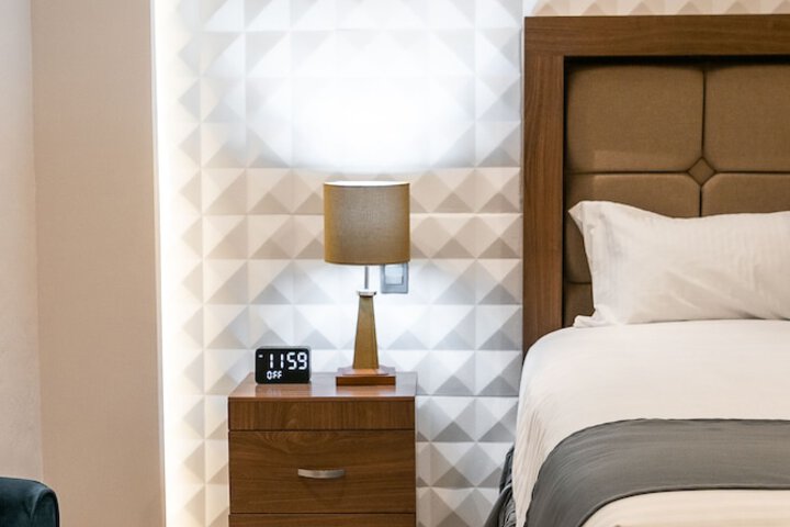 Room 13 of 29