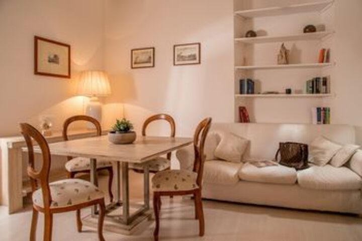 Room 12 of 20