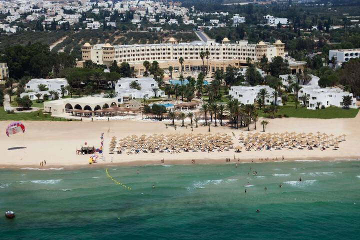 Exterior of Steigenberger Marhaba Thalasso