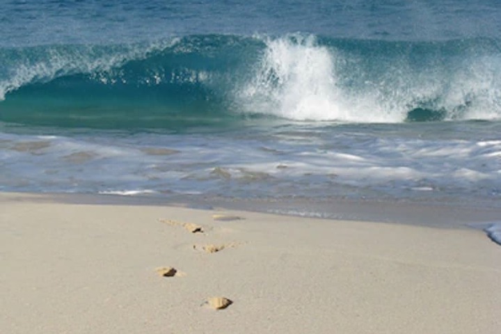 Beach 33 of 41