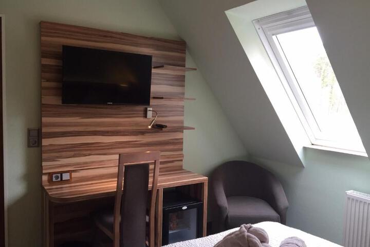Photo 7
