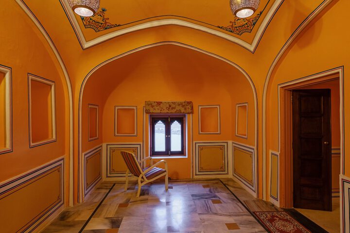 Room 26 of 70