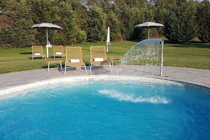 Pools & Facilities