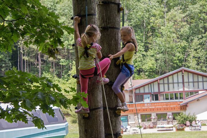 Childrens Activities 40 of 64