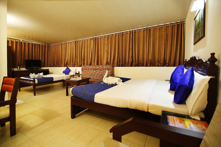 Room 3 of 22