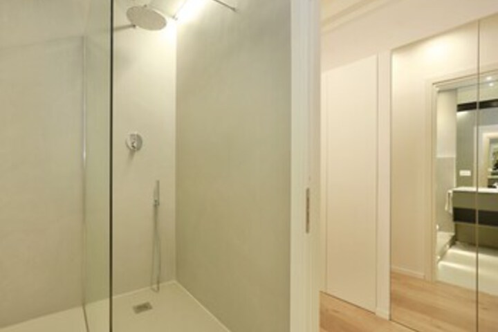 Room 8 of 23