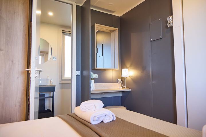 Room 149 of 190