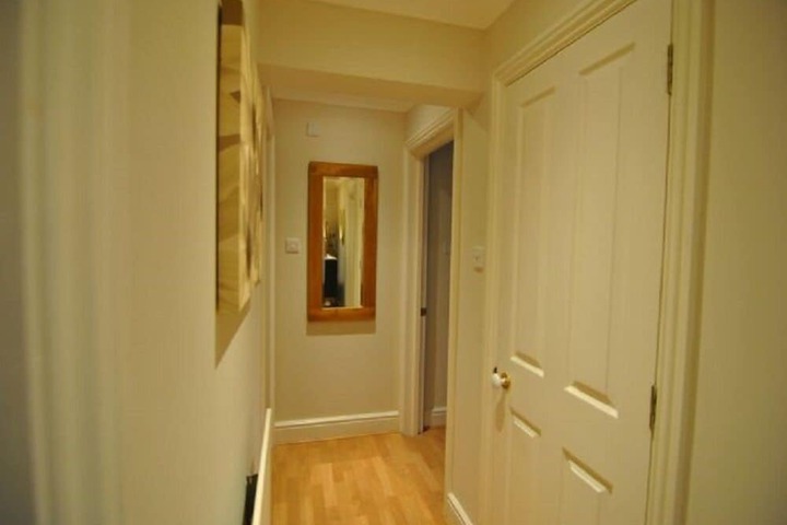 Room 29 of 47