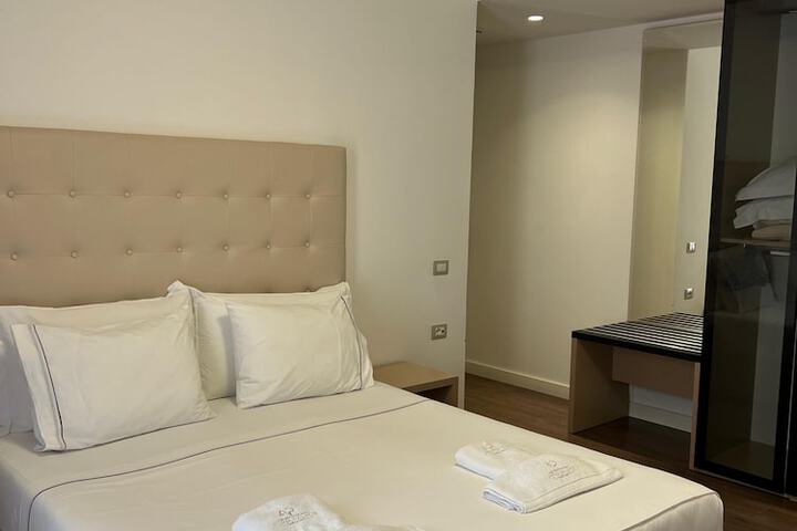 Room 61 of 207