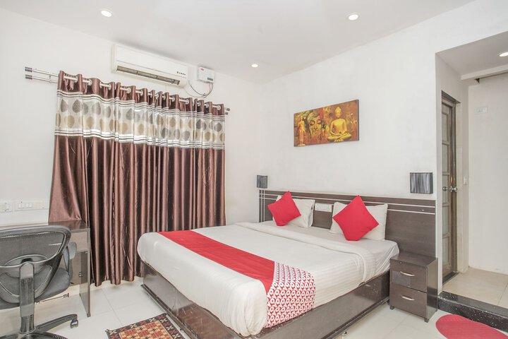 Room 14 of 20